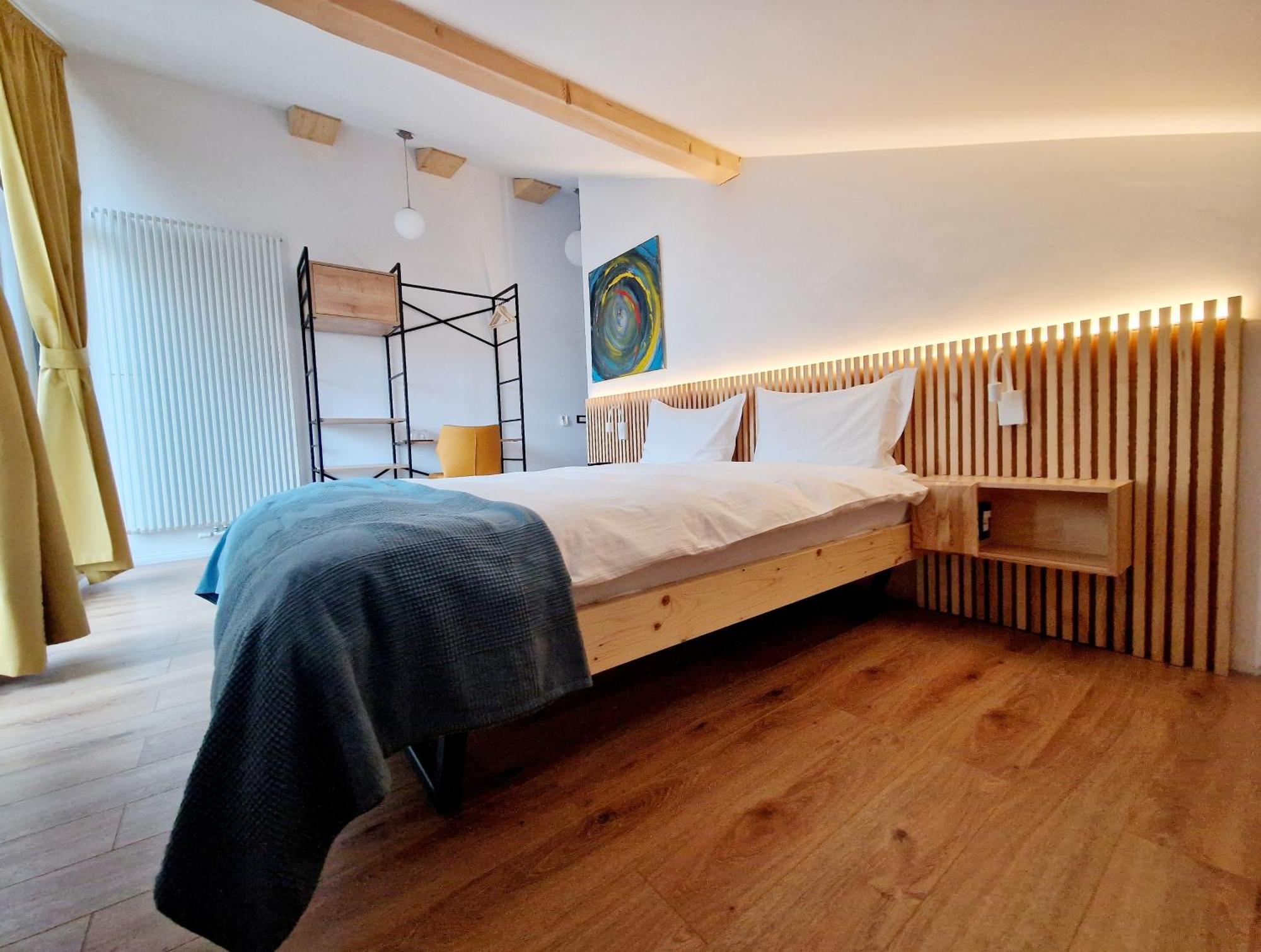 Ra House Hotel Braşov Buitenkant foto